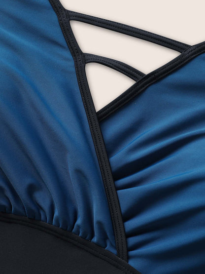 Contrast Trim Keyhole Gathered One Piece Swimsuit