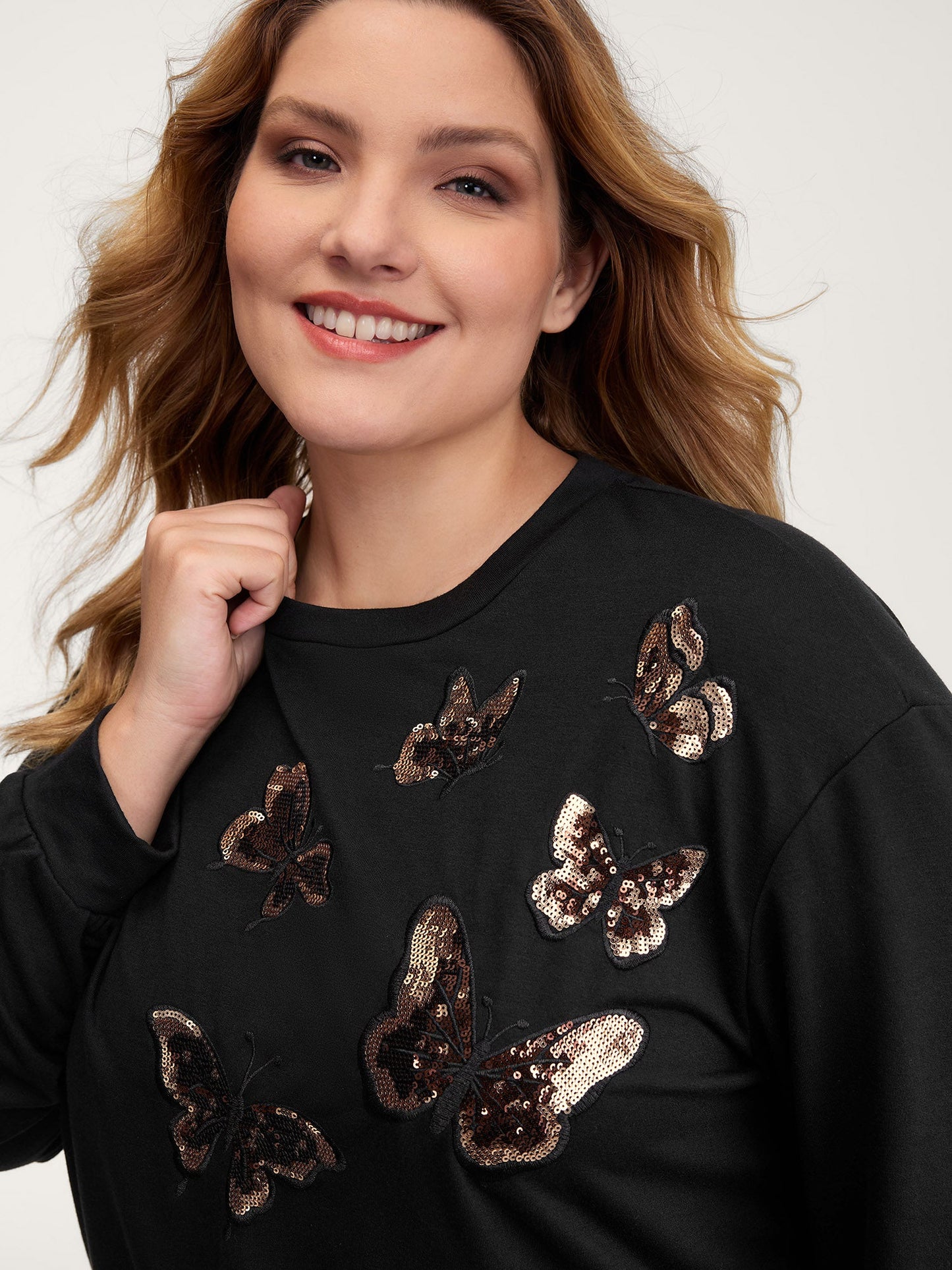Butterfly Sequin Embroidery Relaxed-Fit Sweatshirt