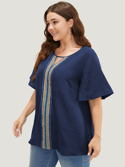 Plain Contrast Tape Keyhole Neck Ruffle Sleeve Blouse