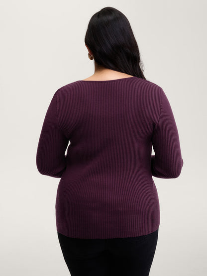 Textured Cut-Out Neckline Fitted Pullover
