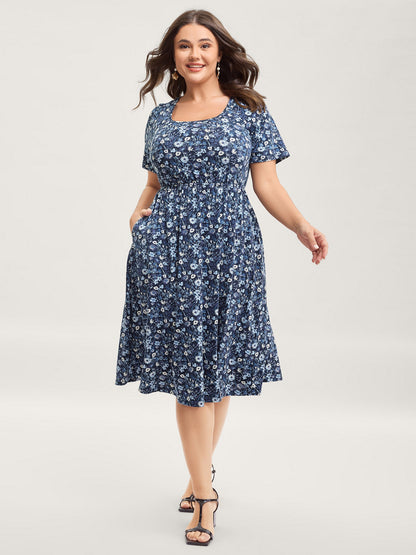 Florals Crossover Back Cut-Out Midi Dress