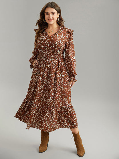 Ditsy Floral Flutter Trim Pocket Shirred Dress