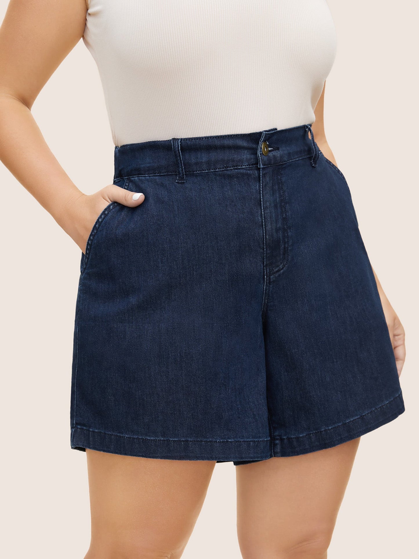 Dark Wash Slanted Pocket Loose Denim Shorts