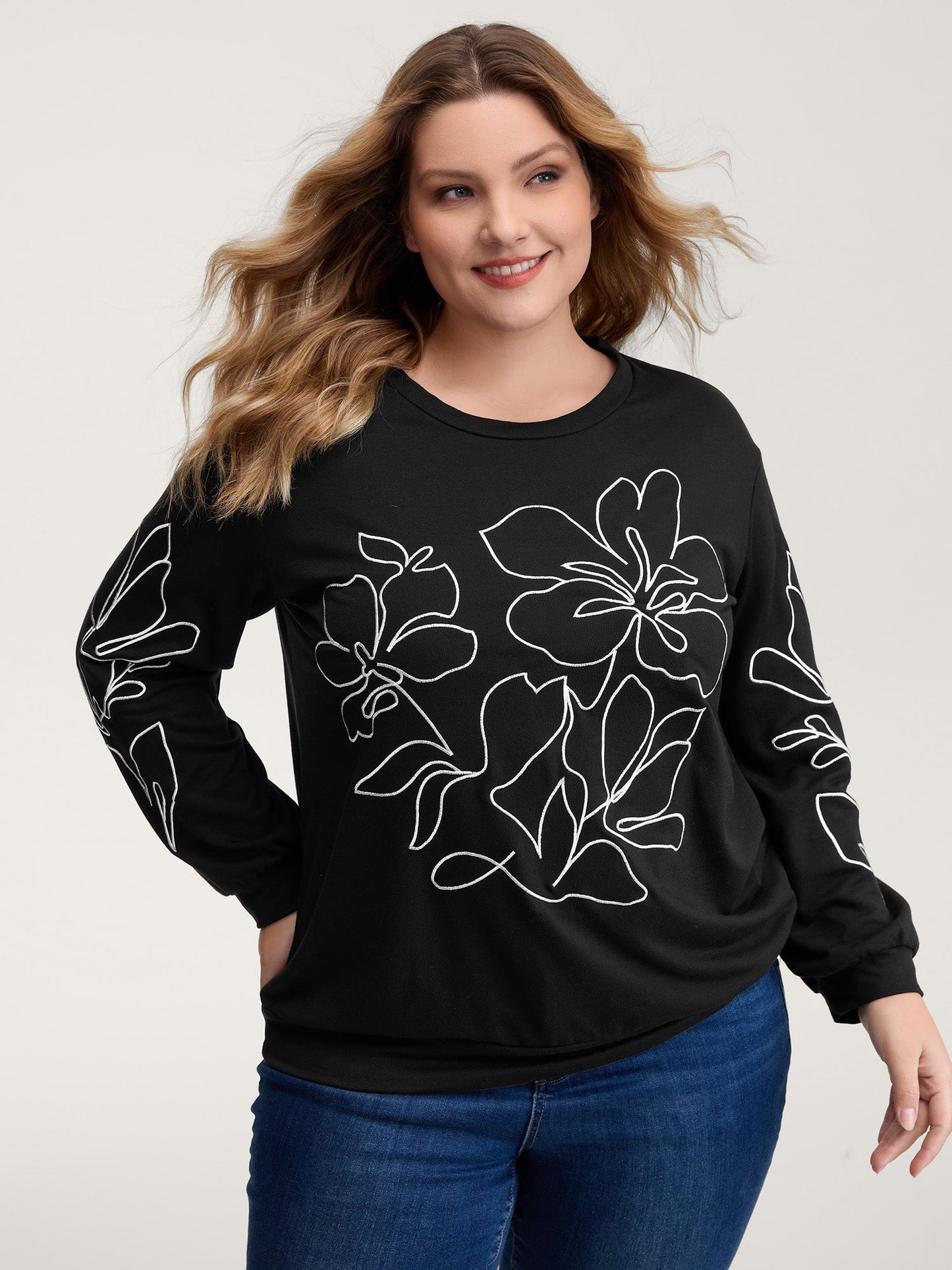 Floral Embroidery Relaxed Fit Sweatshirt