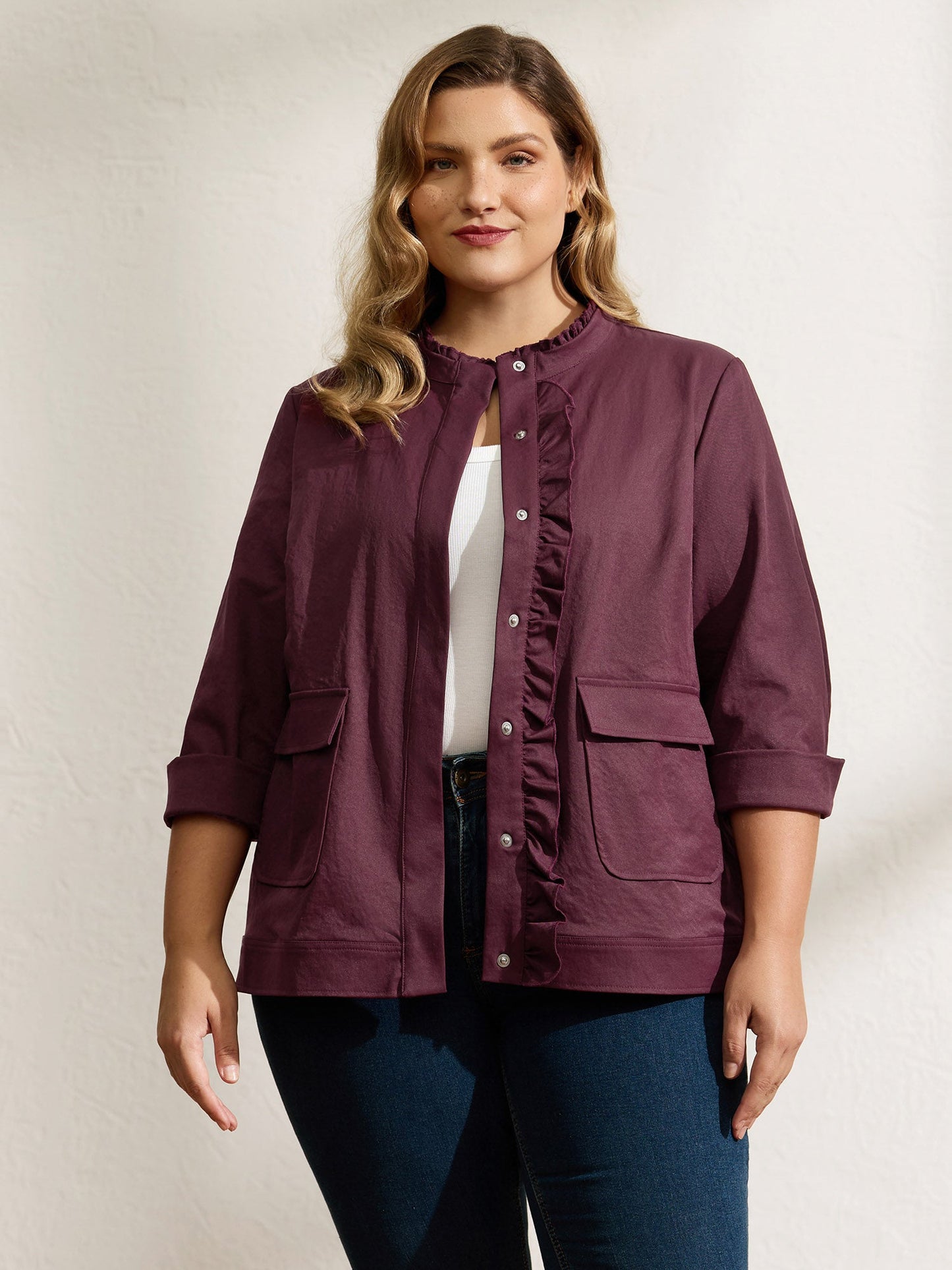 Ruffled Edge Cropped Hem Pocket Jacket