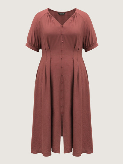 Textured Shirred Cinched-Waist Maxi Dress