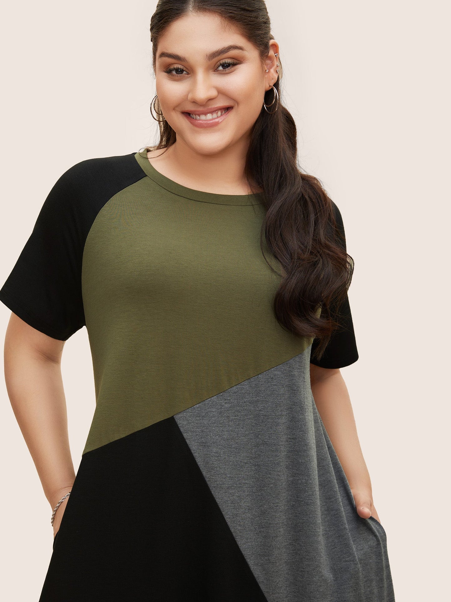 Round Neck Colorblock Contrast Raglan Sleeve Dress