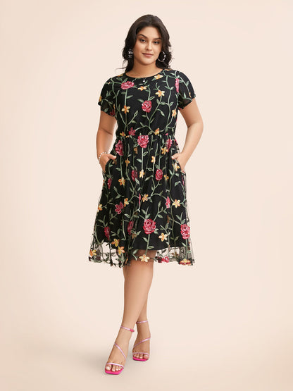 Floral Embroidered Mesh Backless Dress