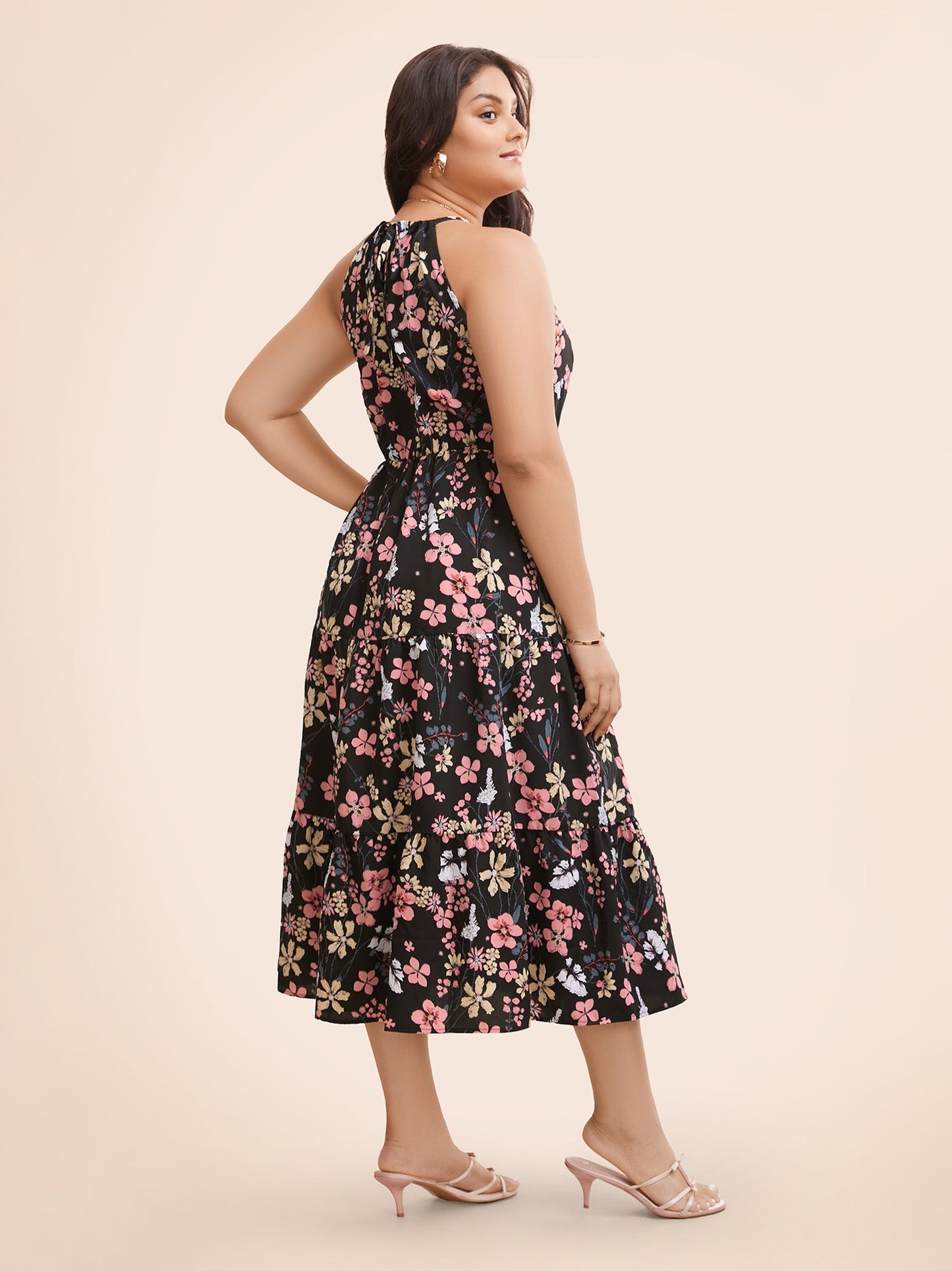 Floral Halter Neck Ruffle Hem Dress