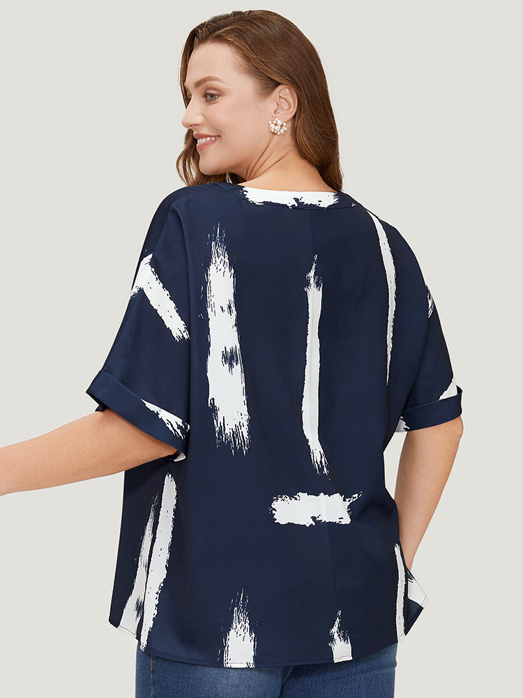 Brush Print Rolll Batwing Sleeve Blouse