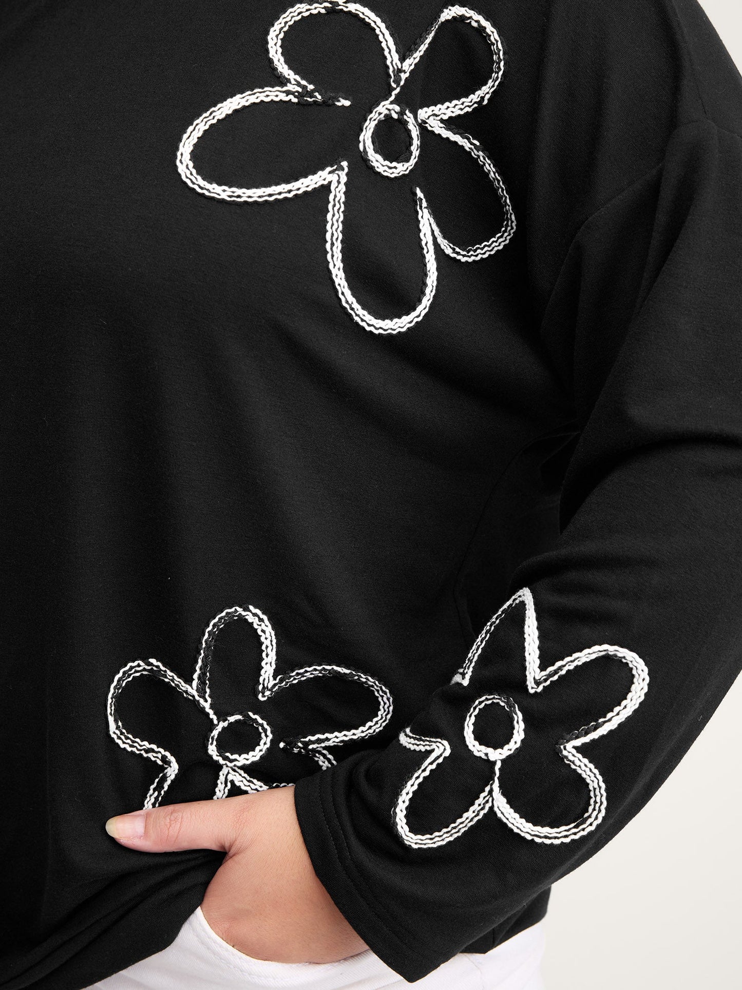 Floral Cord Embroidery Round Neck Sweatshirt