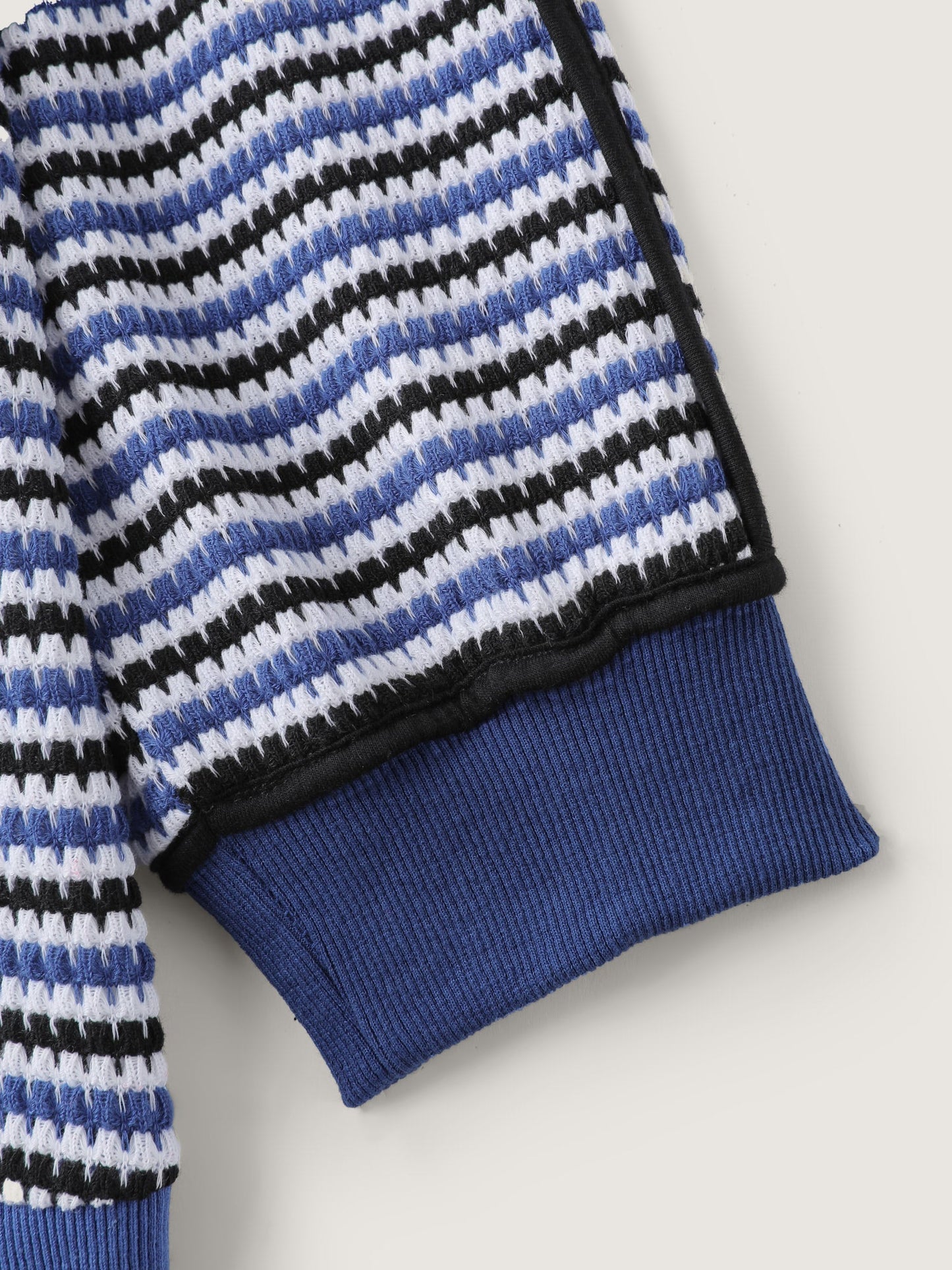 Stripe Print Contrast Edge Drop Shoulder Sweatshirt