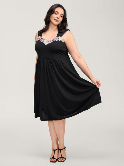 Floral Embroidered Neckline Lace Trim Midi Dress