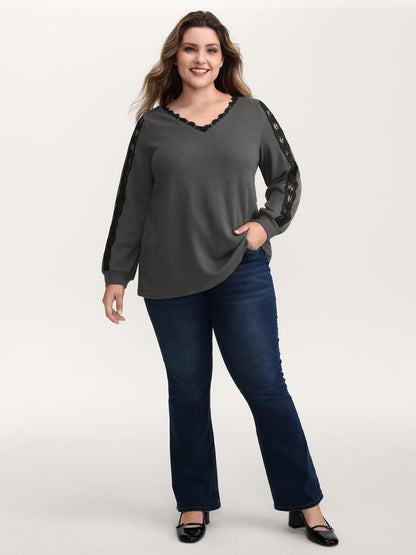 Lace Trim Textured V-Neck T-Shirt