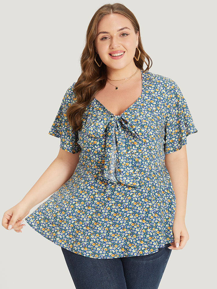 Ditsy Floral Knot V Neck Blouse