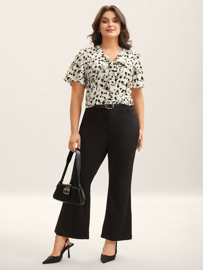 Geometric Print Ribbon Collar Blouse