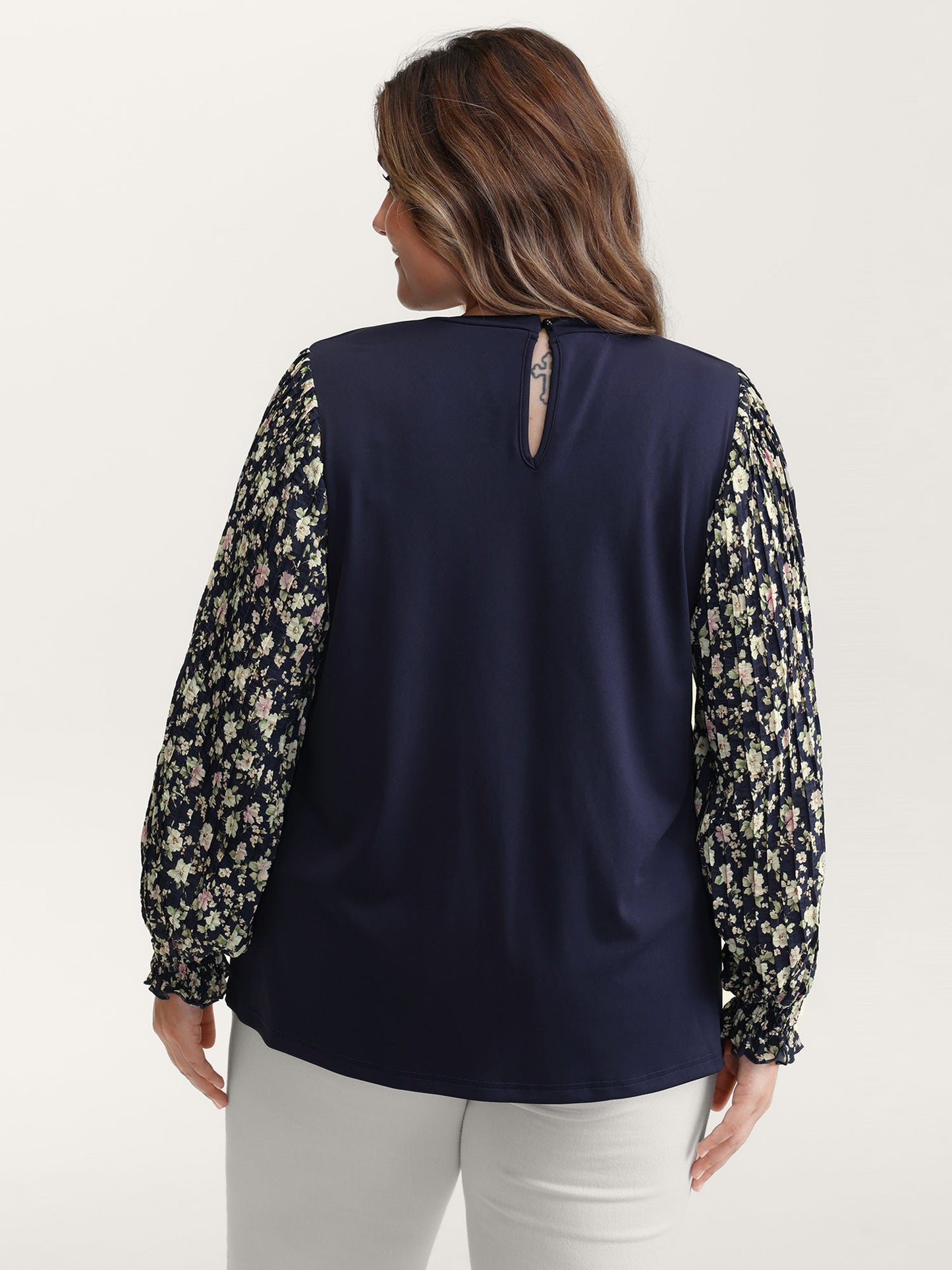 Floral Contrast Stretchy Knit Top