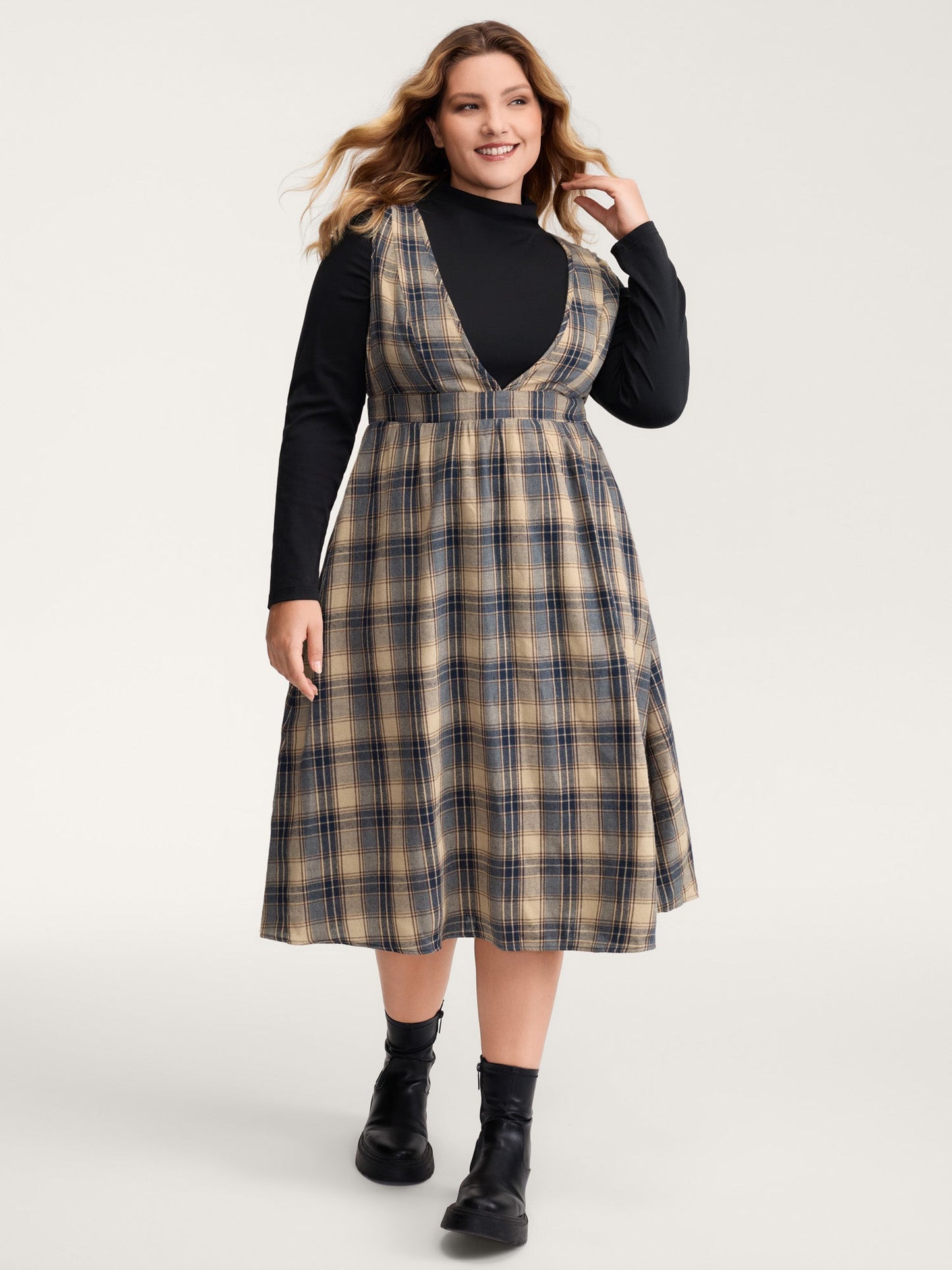 Plaid Pattern Deep V-Neckline Midi Dress