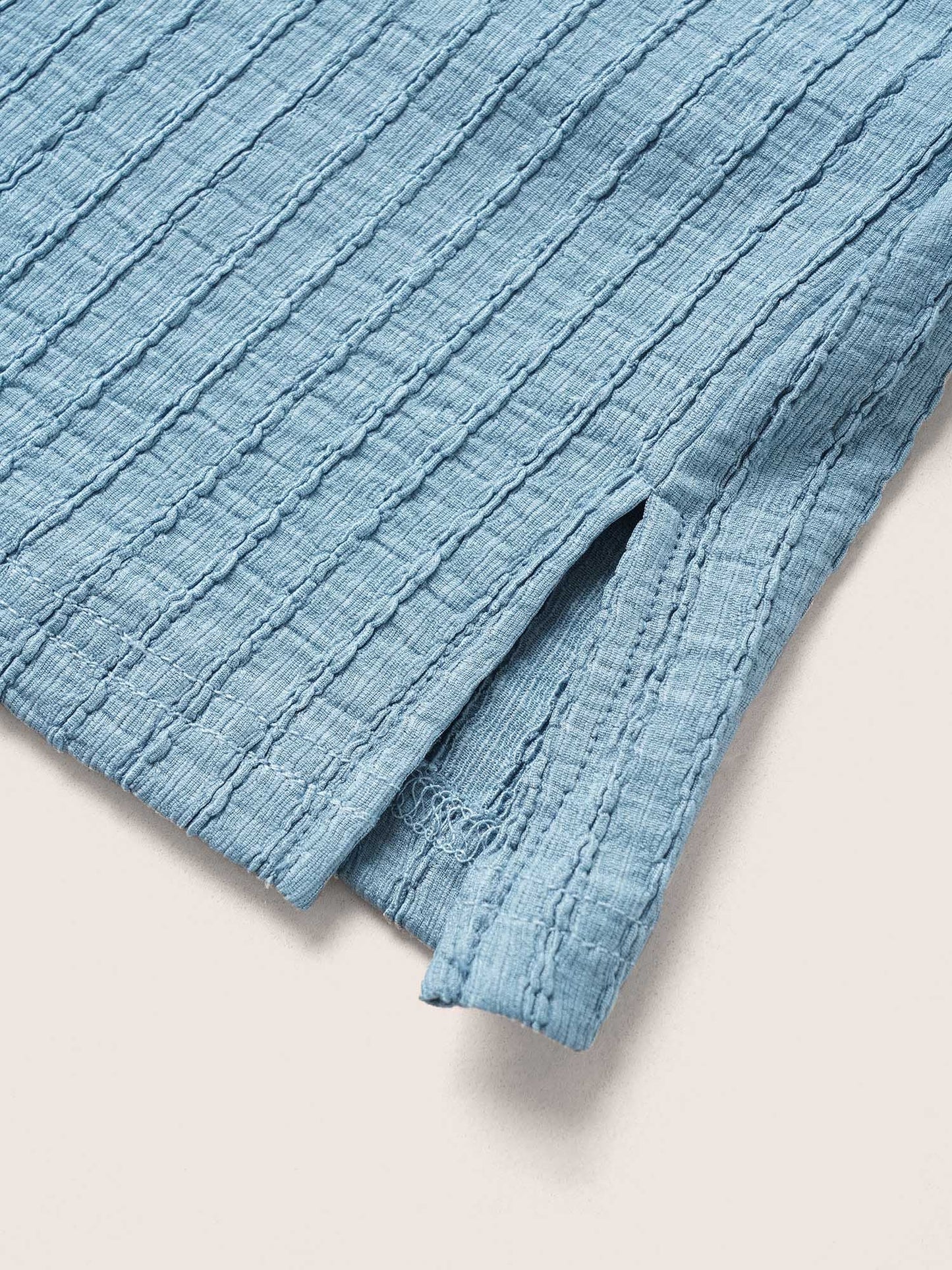 Plain Textured Patched Pocket Tab Sleeve T-shirt