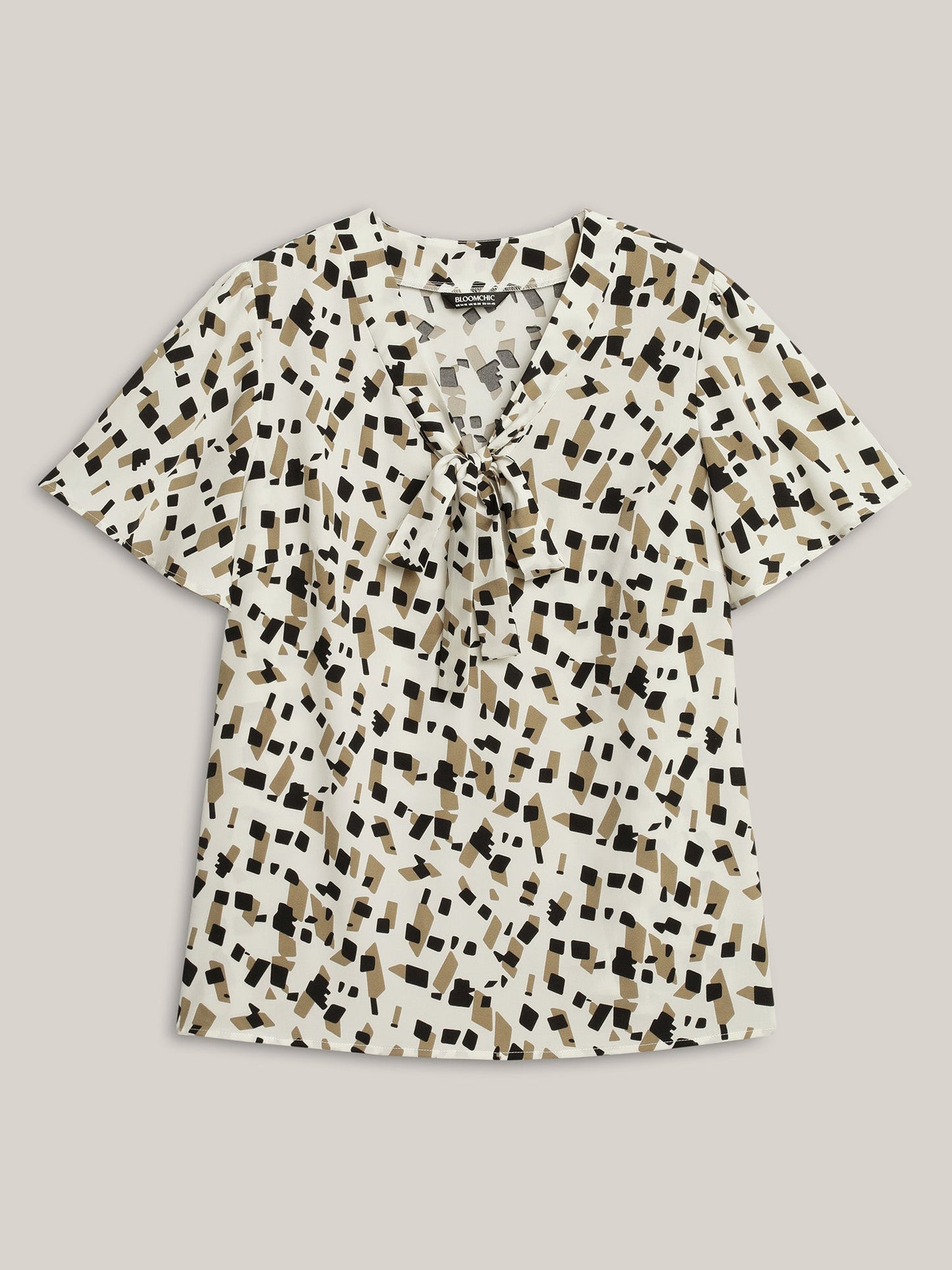 Geometric Print Ribbon Collar Blouse