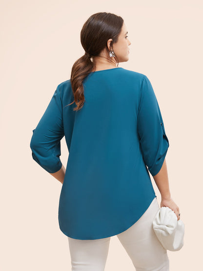 Solid Cuffed Sleeve Gathered Curved Hem Blouse