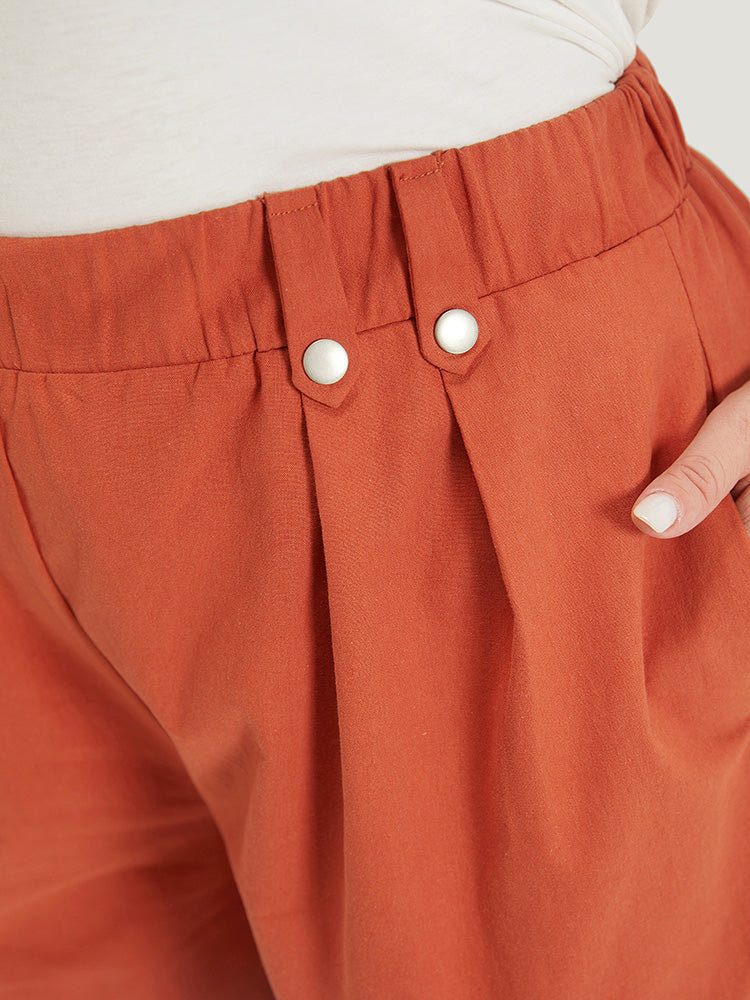 Solid Pocket Pleated Roll Hem Button Detail Shorts