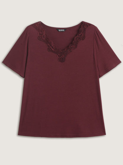 Lace V-Neck Fitted T-Shirt