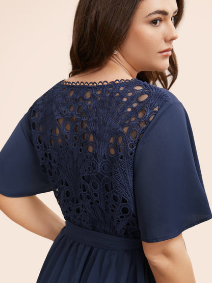 Round Neck Lace Patchwork Ruffle Sleeve Dress