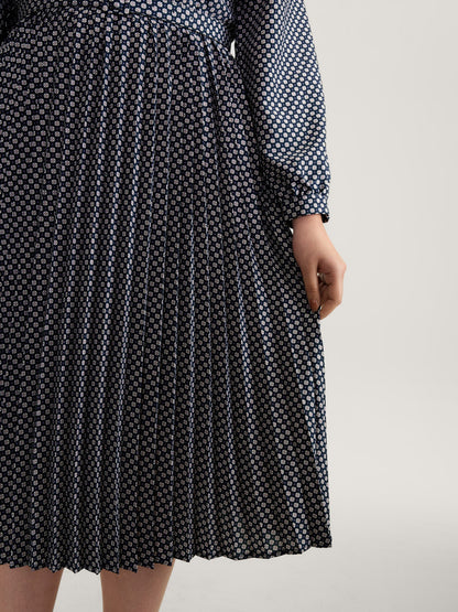 Geometric Print Pleated Notched Collar Midi Dress