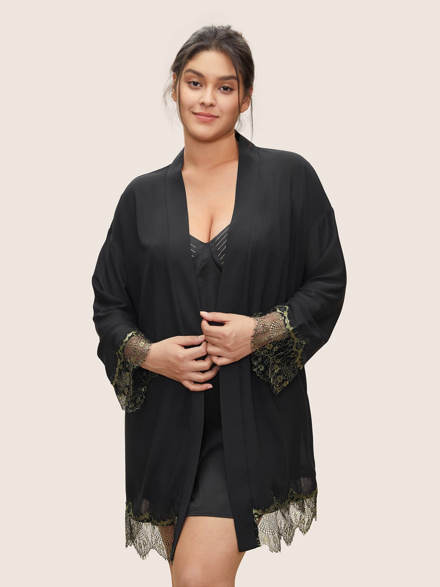Contrast Lace Patchwork Scalloped Trim Belted Robe