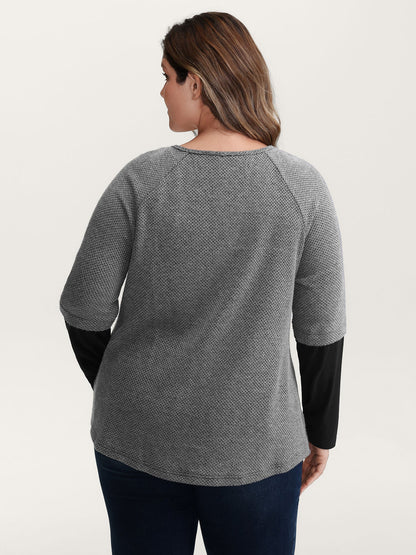 Shoulder Zip Color Contrast T-Shirt
