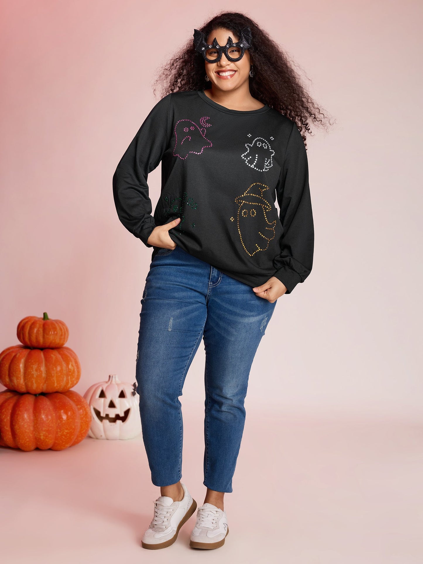 Happy Ghost Sequin Embroidery Sweatshirt