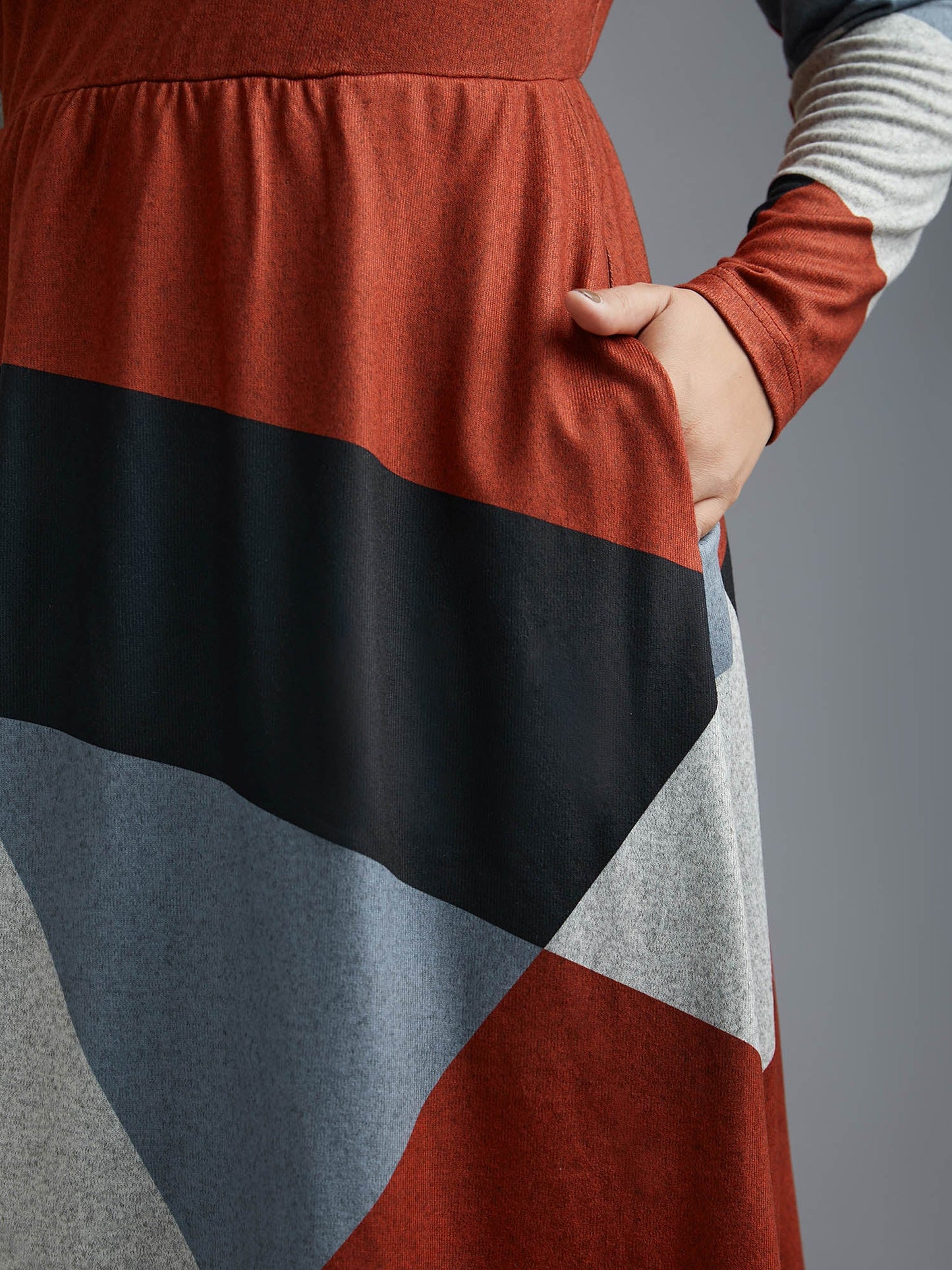 Round Neck Geometric Colorblock Contrast Dress