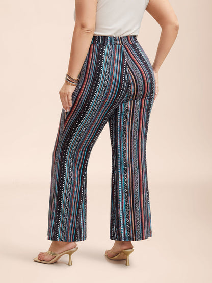 Floral Pattern Midi-Rise Bootcut Legging