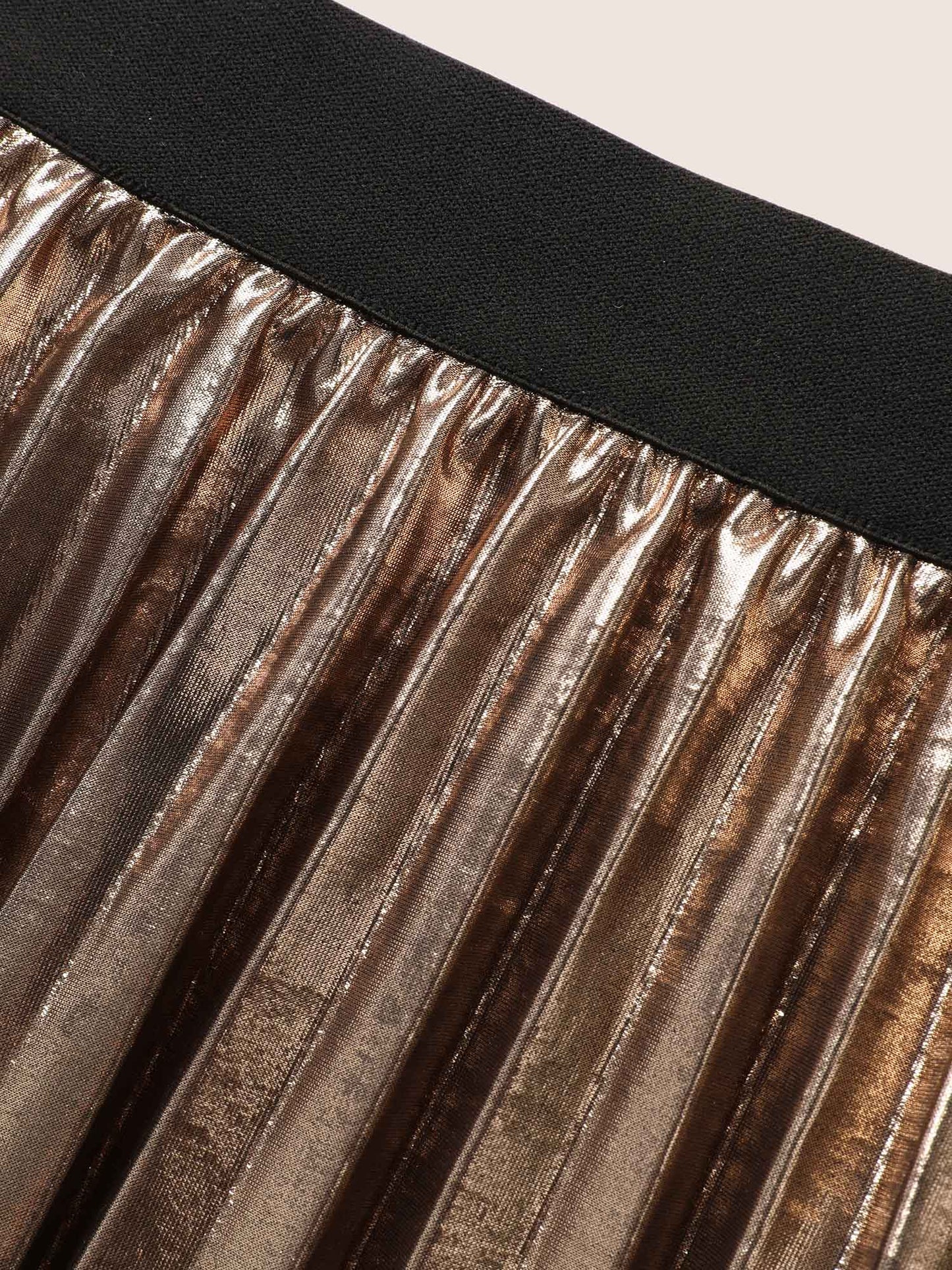 Glitter Metallic Luster Knitted Pleated Skirt