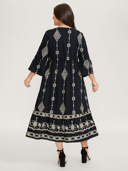 Gold Thread Embroidery Flared Sleeve Midi Dress