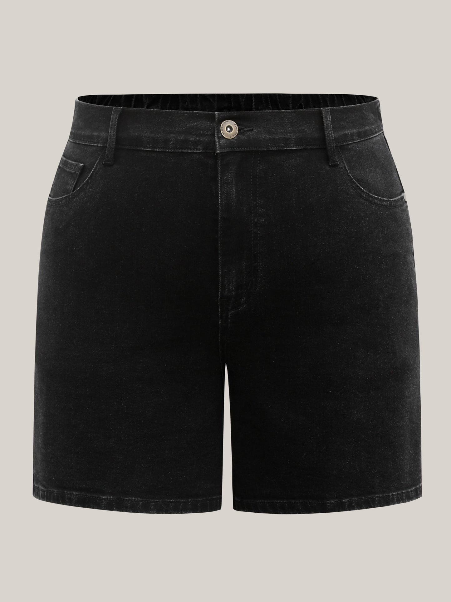 Classic Cut Pocket Denim Shorts