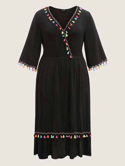 Floral Stretchy Embroidery Tassels Maxi Dress