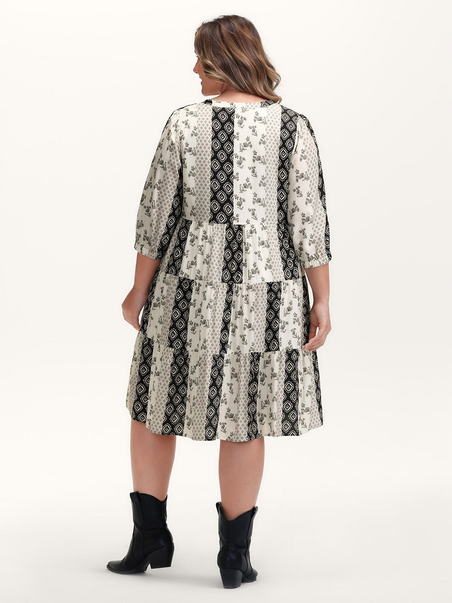 Colorblock Collage Print Tiered Midi Dress