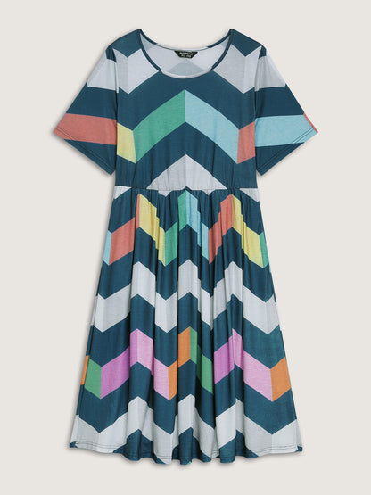 Colorful Wavy Stripes Cinched-Flared Midi Dress