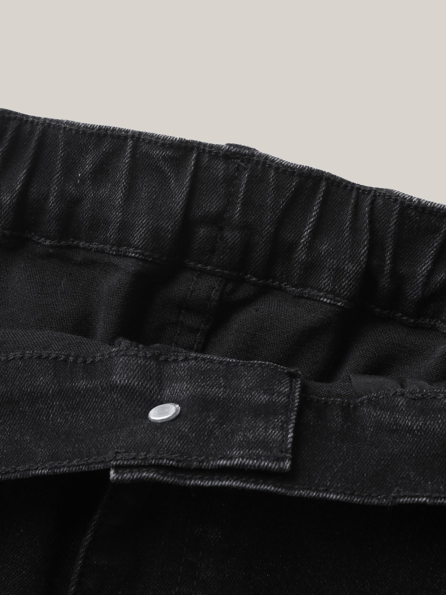 Classic Cut Pocket Denim Shorts