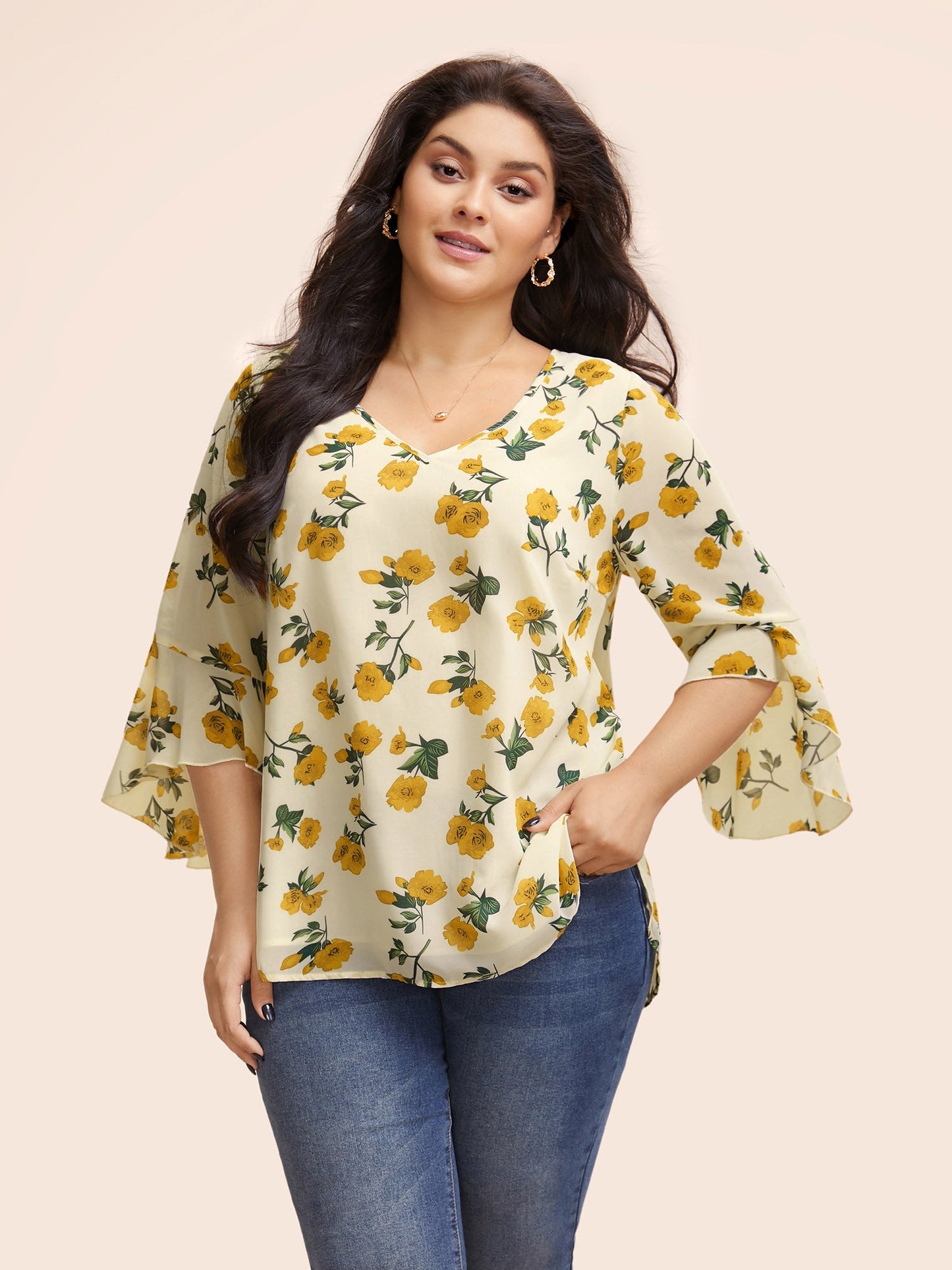 Floral Ruffle Sleeve Split Hem Blouse
