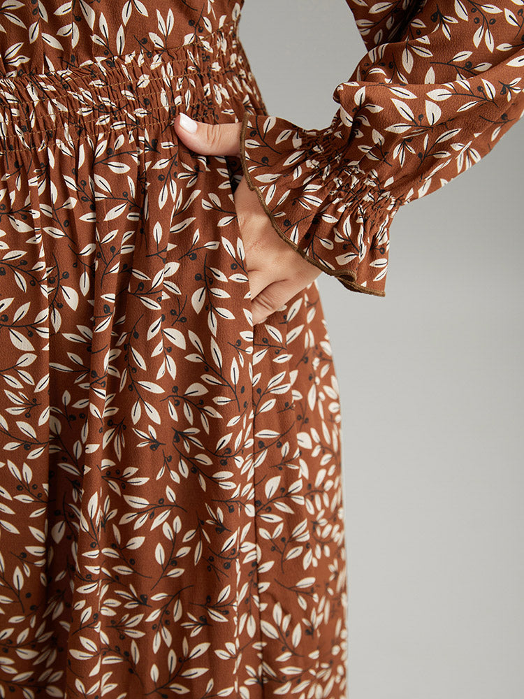 Ditsy Floral Flutter Trim Pocket Shirred Dress