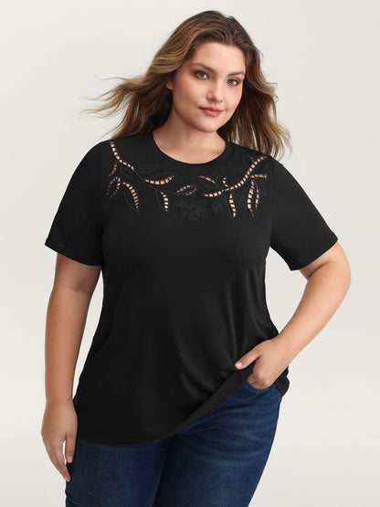 Stretchy Embroidered Cut-Out T-Shirt
