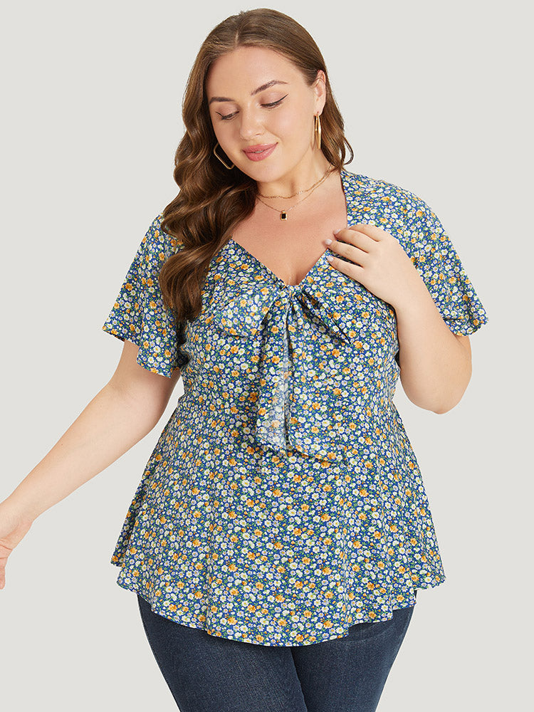 Ditsy Floral Knot V Neck Blouse