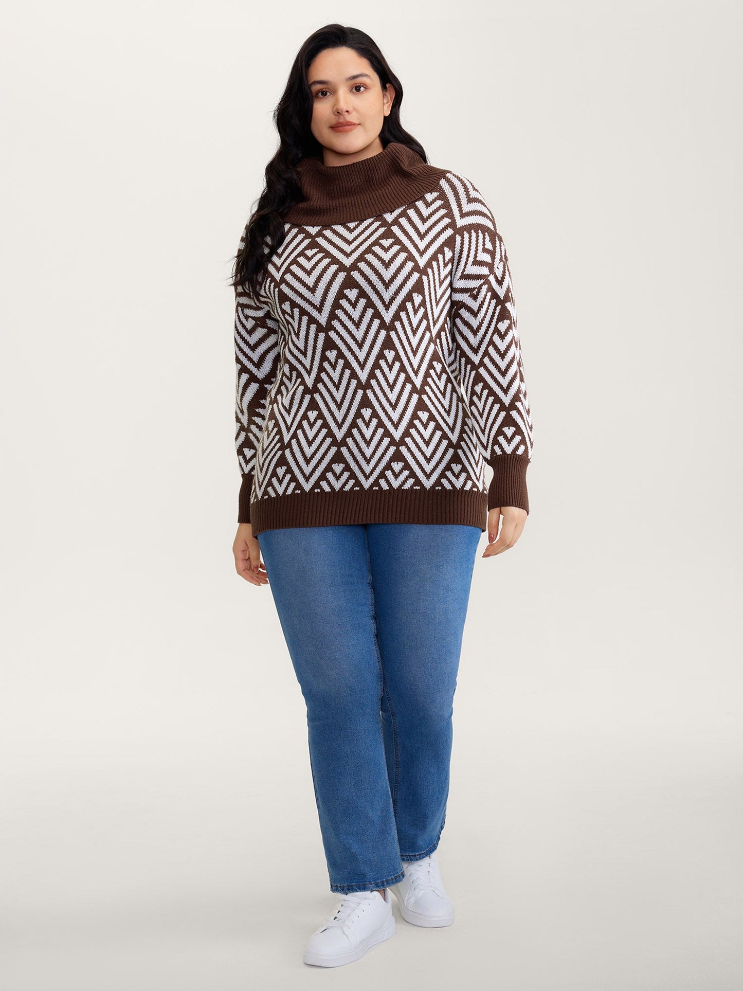 Cowl Neckline Geometric Print Pullover