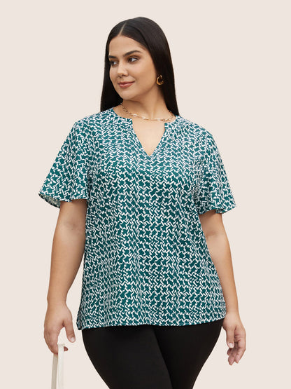 Notched Collar Geometric Flutter Sleeve Blouse
