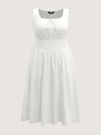 Triangular Cinched-Waist A-Line Midi Dress