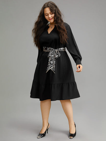 Anti-Wrinkle Floral Print Belted Notched Dress