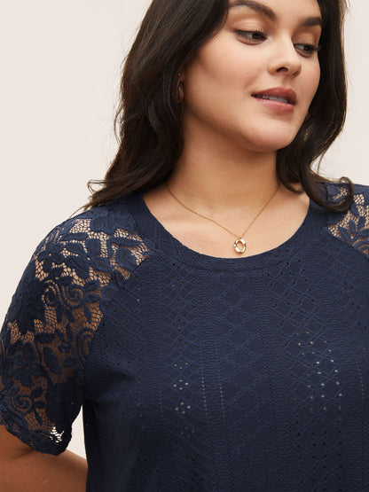 Solid Broderie Anglaise Lace Raglan Sleeve T-shirt